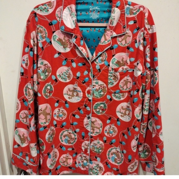 Nick & Nora Red Pajama Set with Festive Print - Picture 2 of 6